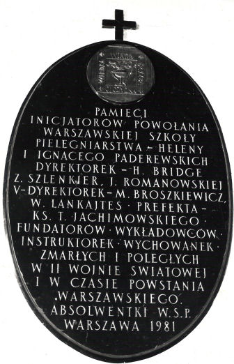 7.05.1983 odsłonięto tablicę poświęconą inicjatorom powstania WSP, nauczycielom i wychowankom w kościele oo. Dominikanów przy ulicy Freta w Warszawie